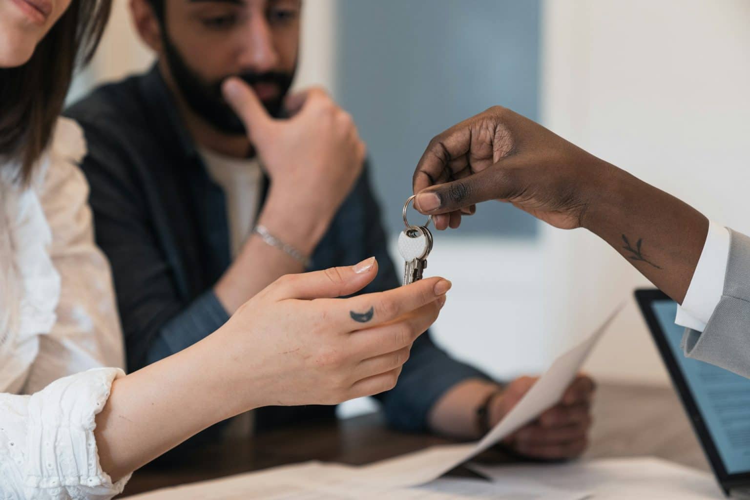 10 Things Great Estate Agents Do Differently in a Tough Market